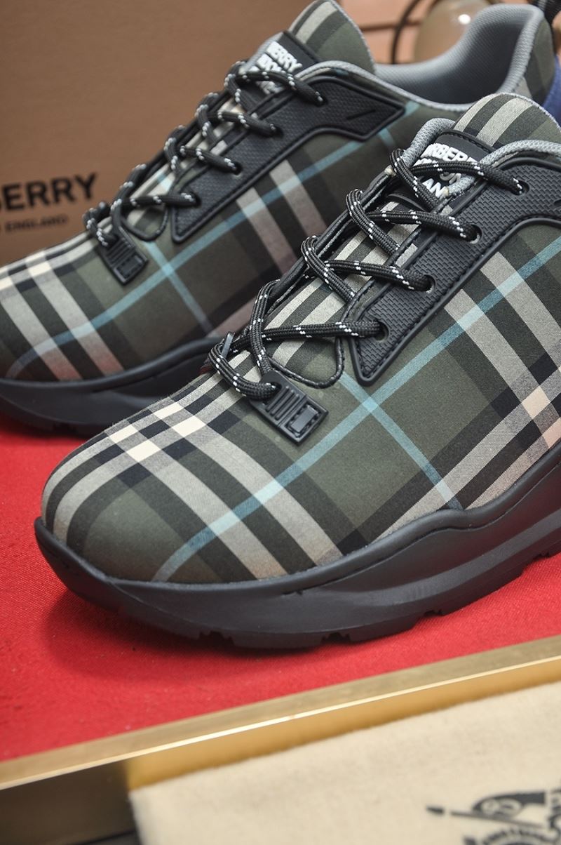 Burberry Low Shoes